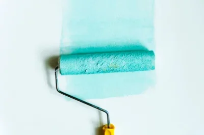 Peinture intérieure à Négrondes — murs, plafonds et boiseries